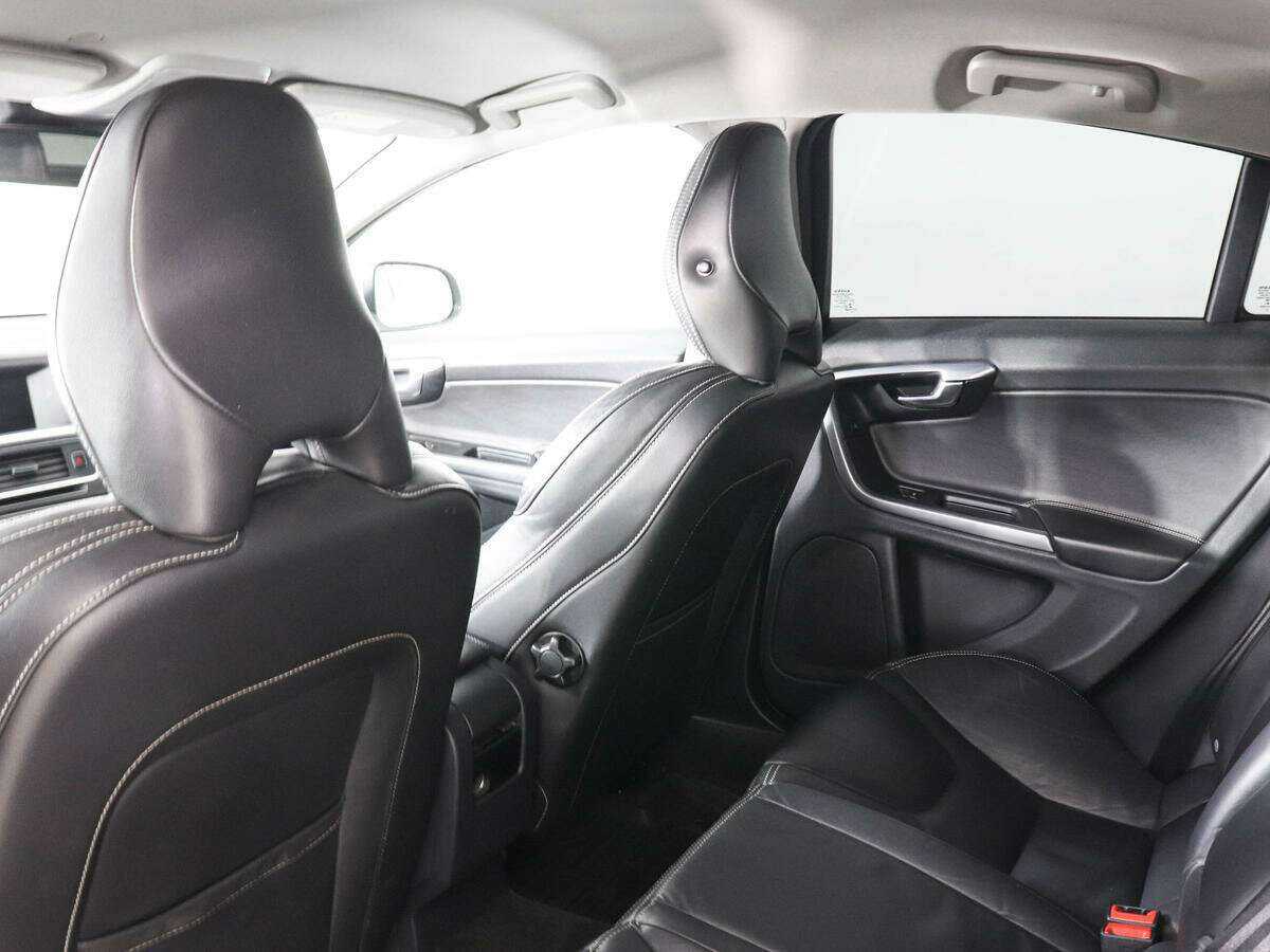 Volvo S60 2014 года с пробегом. Фото: #10