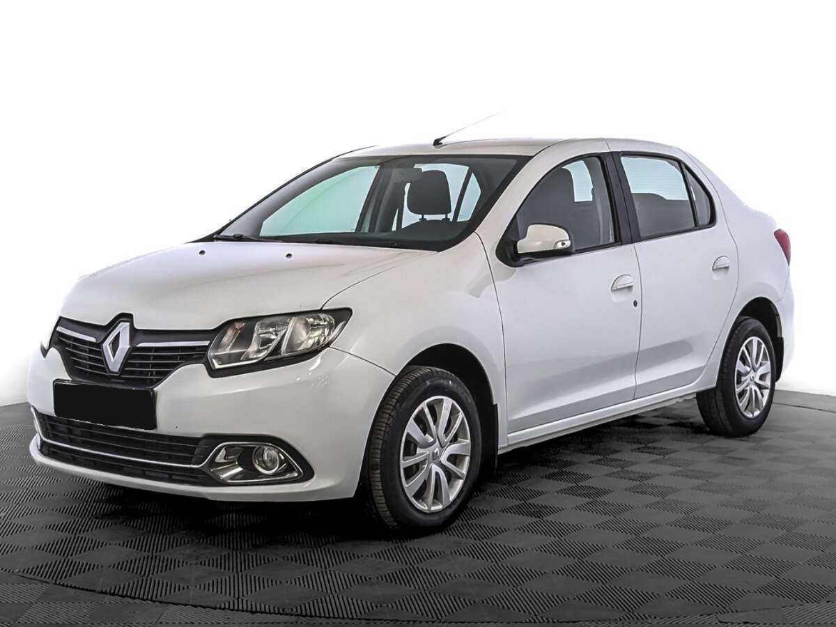 Renault Logan 2017 года с пробегом. Посмотреть фото