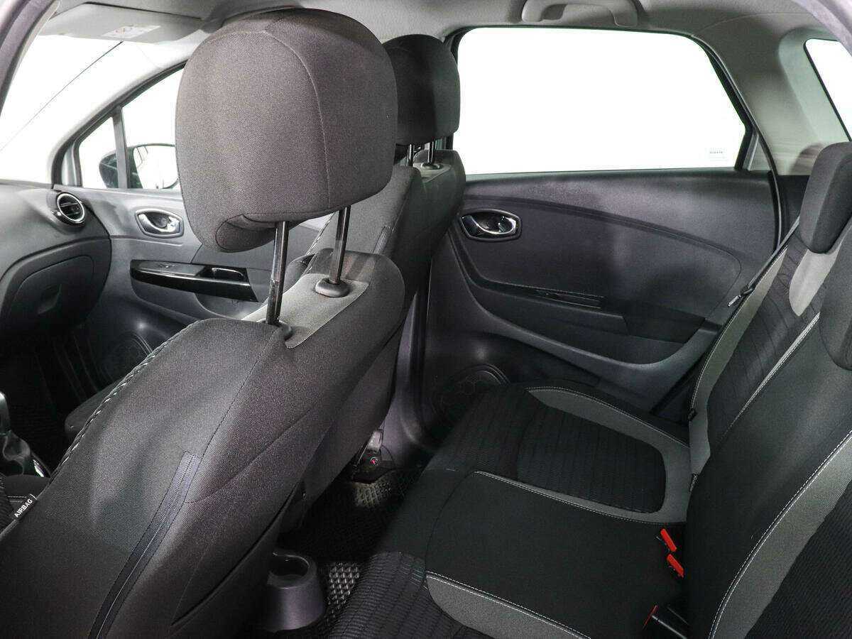 Renault Kaptur 2017 года с пробегом. Фото: #11