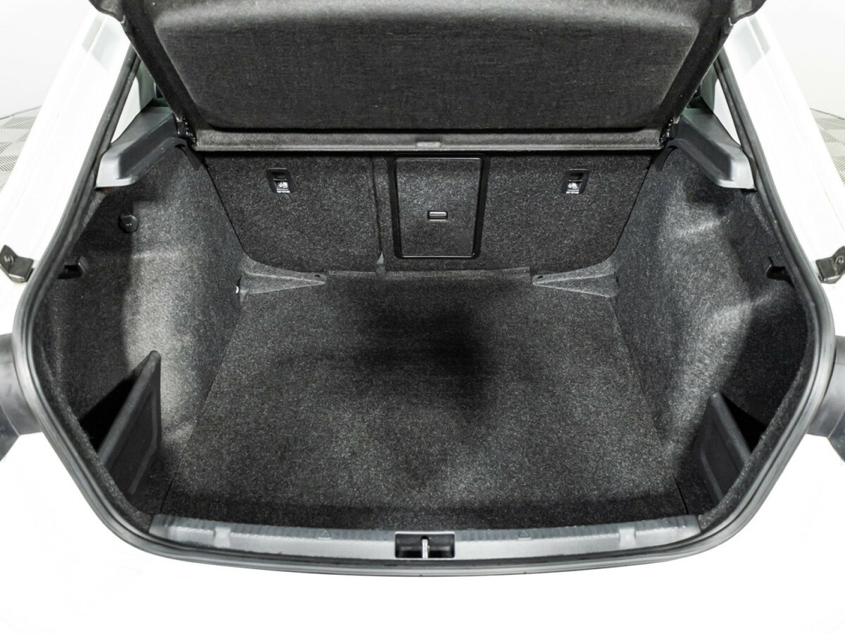 Skoda Rapid 2021 года с пробегом. Фото: #14