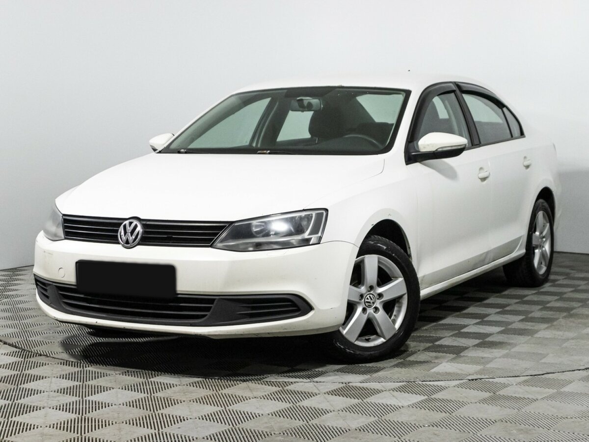 Volkswagen Jetta 2014 года с пробегом. Посмотреть фото