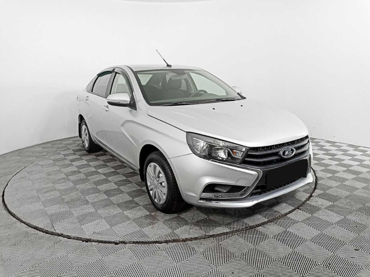 Lada (ВАЗ) Vesta 2017 года с пробегом. Фото: #2
