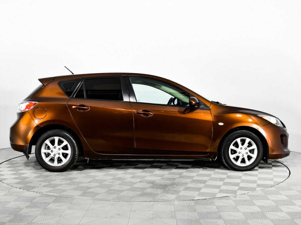 Mazda 3 2012 года с пробегом. Фото: #3