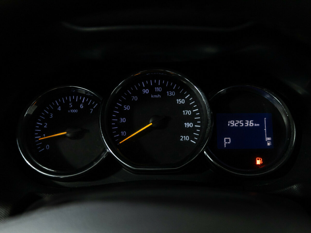 Renault Duster 2015 года с пробегом. Фото: #11