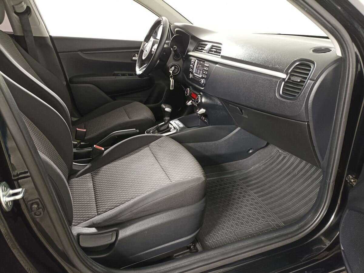 Kia Rio 2018 года с пробегом. Фото: #10