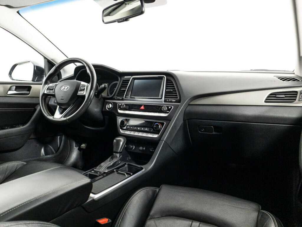 Hyundai Sonata 2019 года с пробегом. Фото: #8