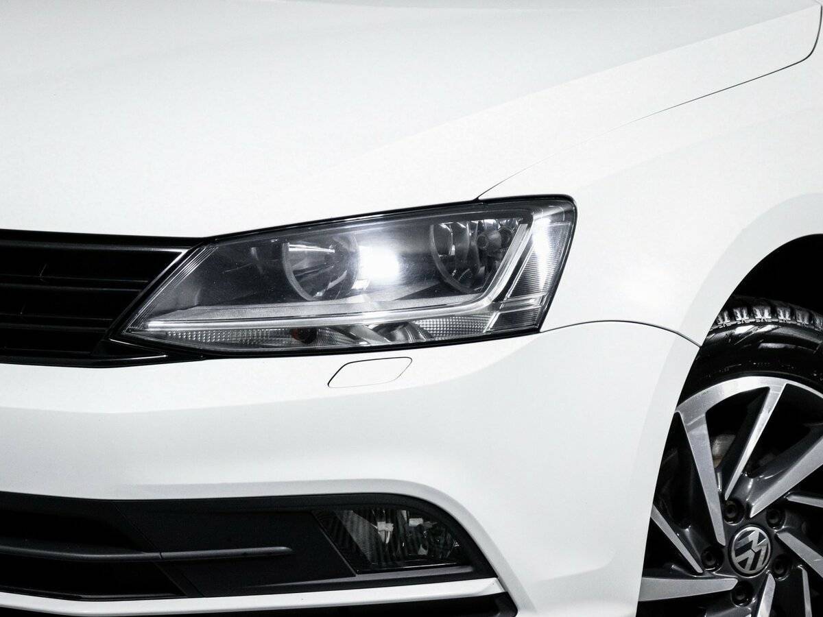Volkswagen Jetta 2017 года с пробегом. Фото: #16