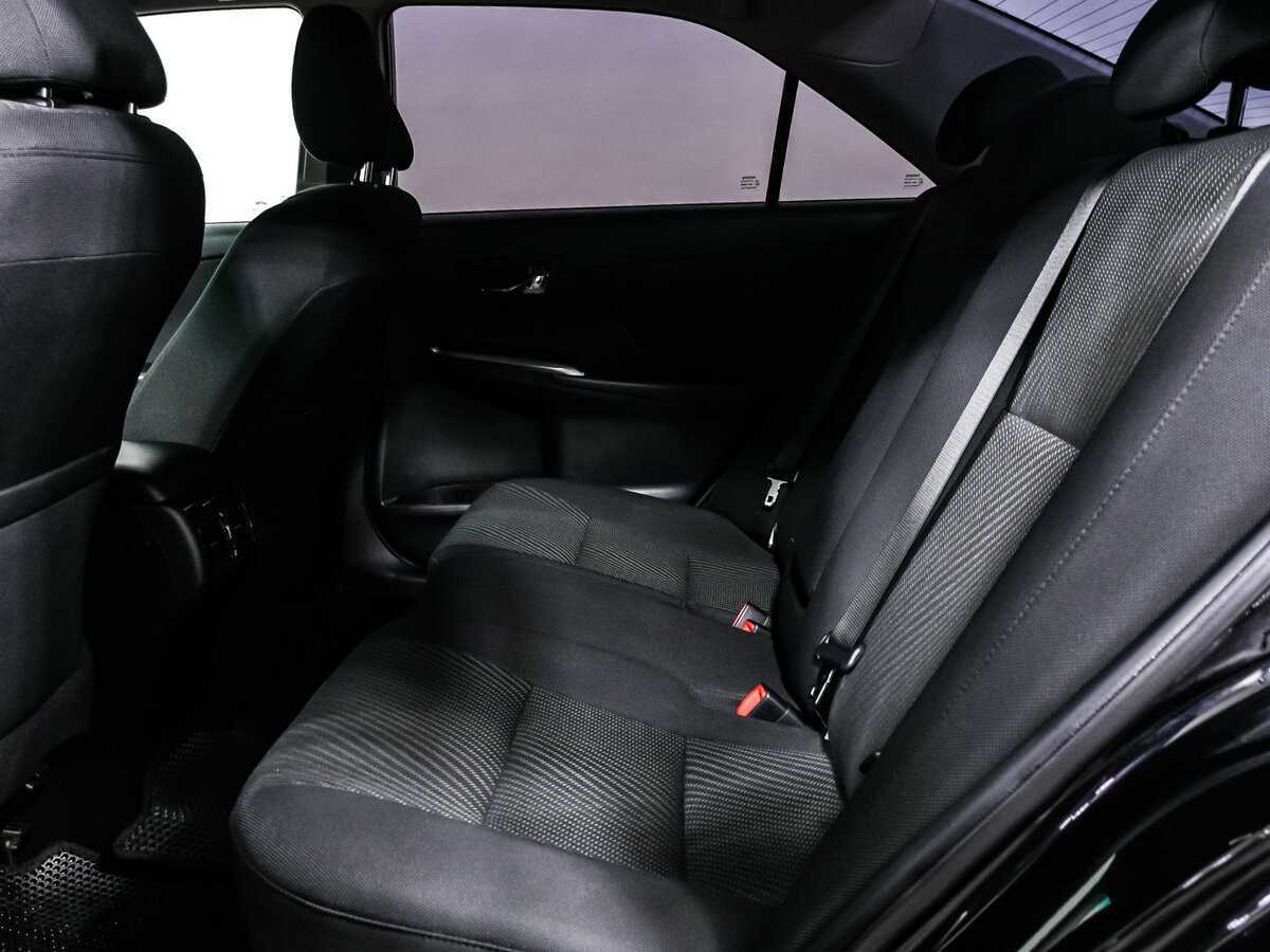 Toyota Camry 2018 года с пробегом. Фото: #12