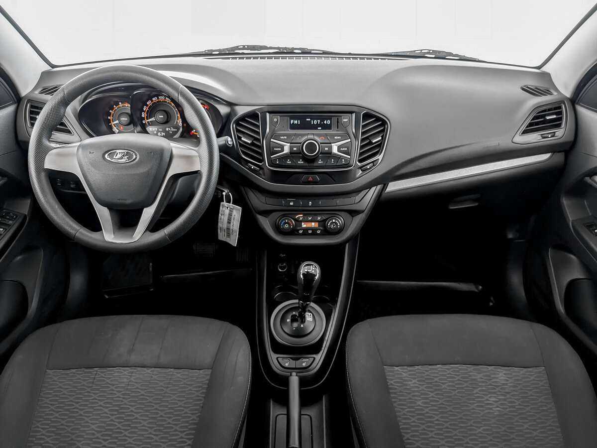 Lada (ВАЗ) Vesta 2017 года с пробегом. Фото: #11