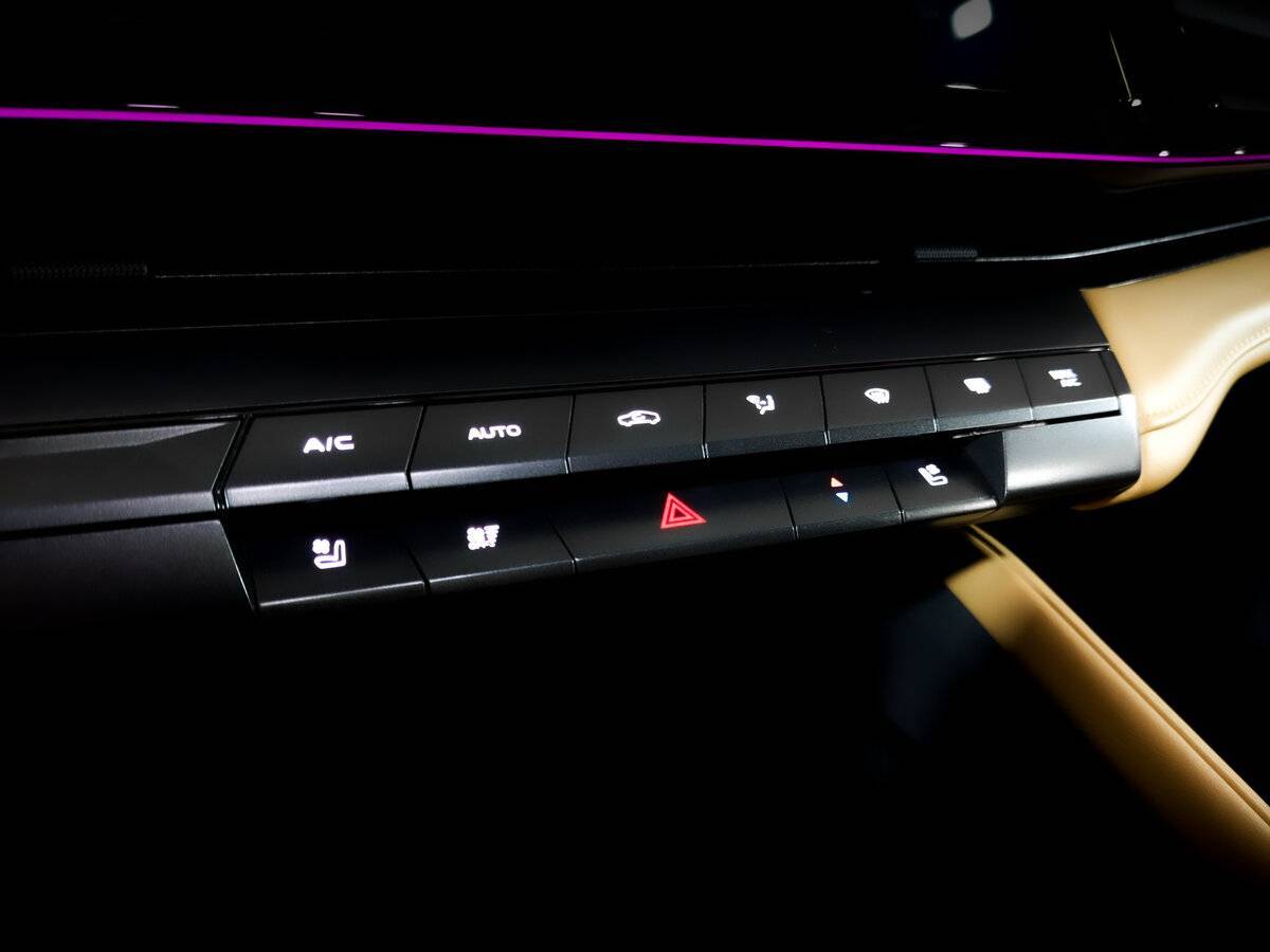 Changan UNI-V 2023 года с пробегом. Фото: #26