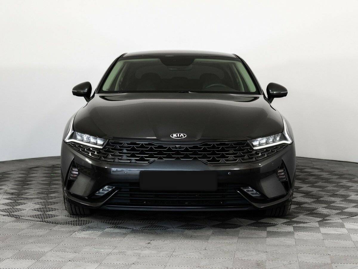 Kia K5 2020 года с пробегом. Фото: #3