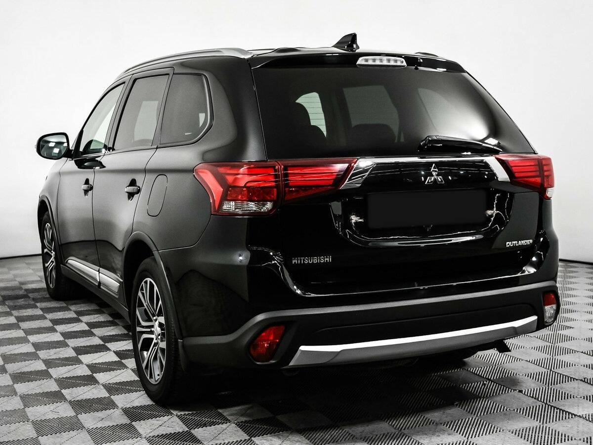 Mitsubishi Outlander 2018 года с пробегом. Фото: #6