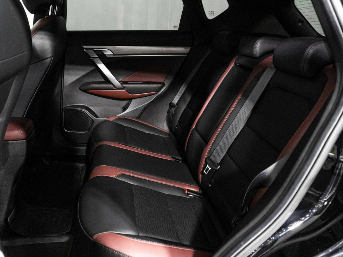 Geely Coolray 2022 года с пробегом. Фото: #9