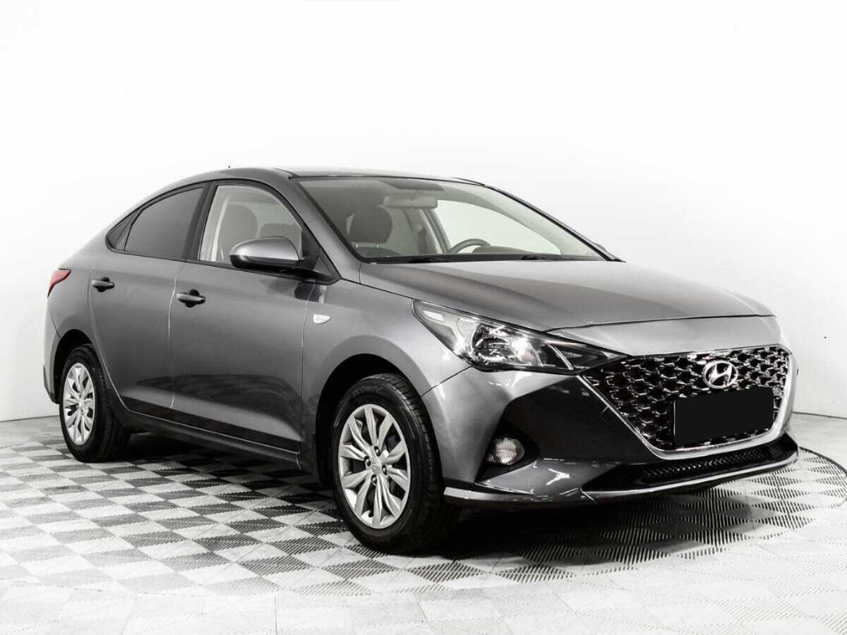 Hyundai Solaris 2021 года с пробегом. Фото: #2