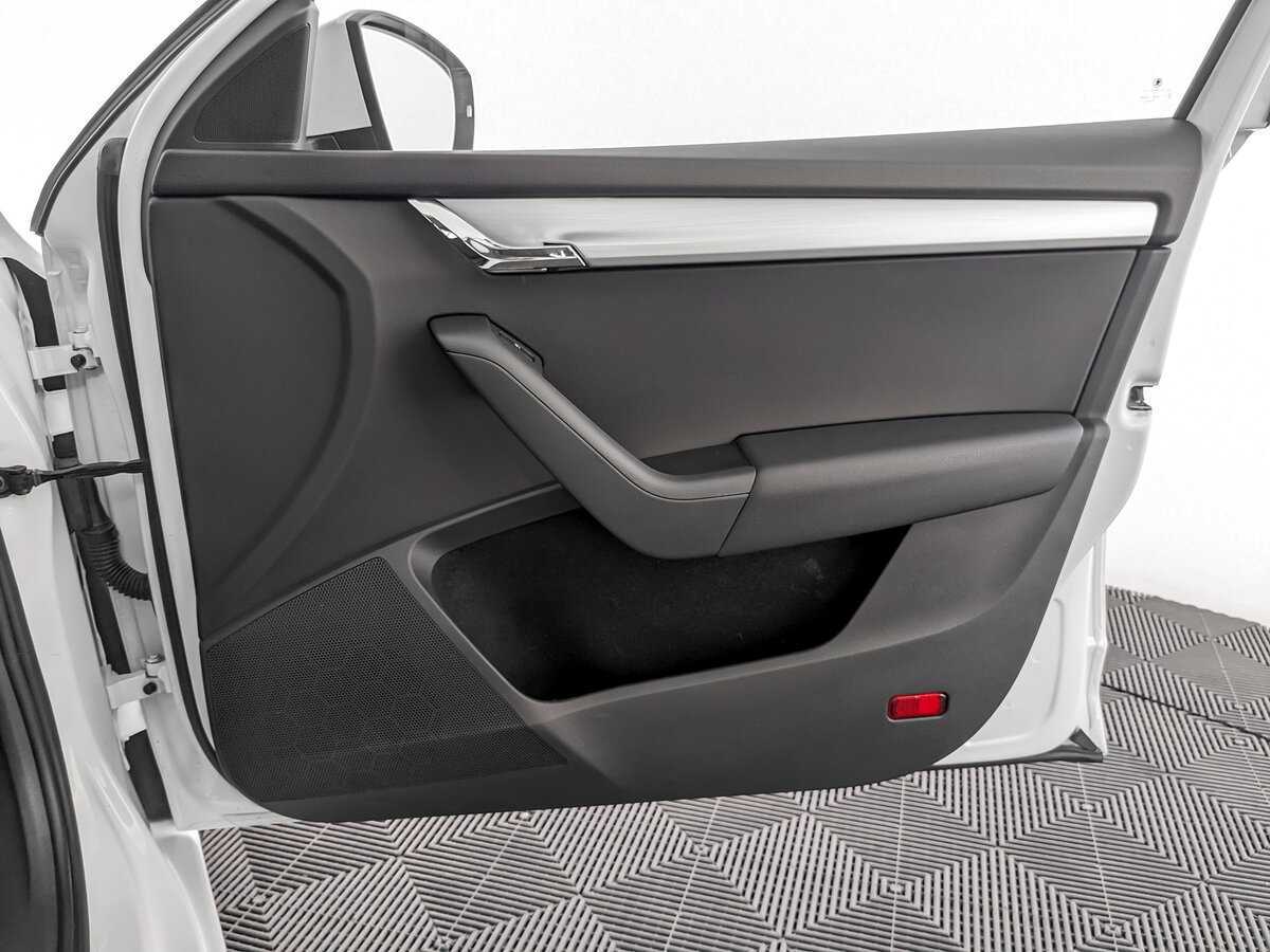 Skoda Octavia 2017 года с пробегом. Фото: #19