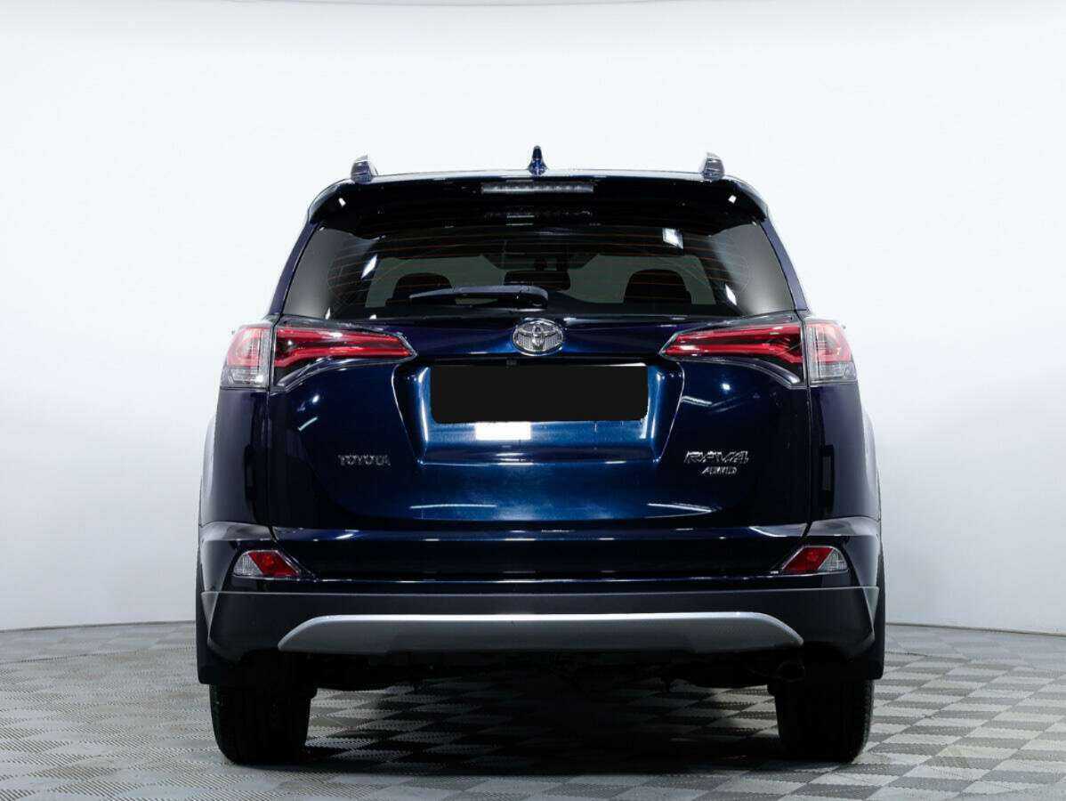 Toyota RAV4 2019 года с пробегом. Фото: #4