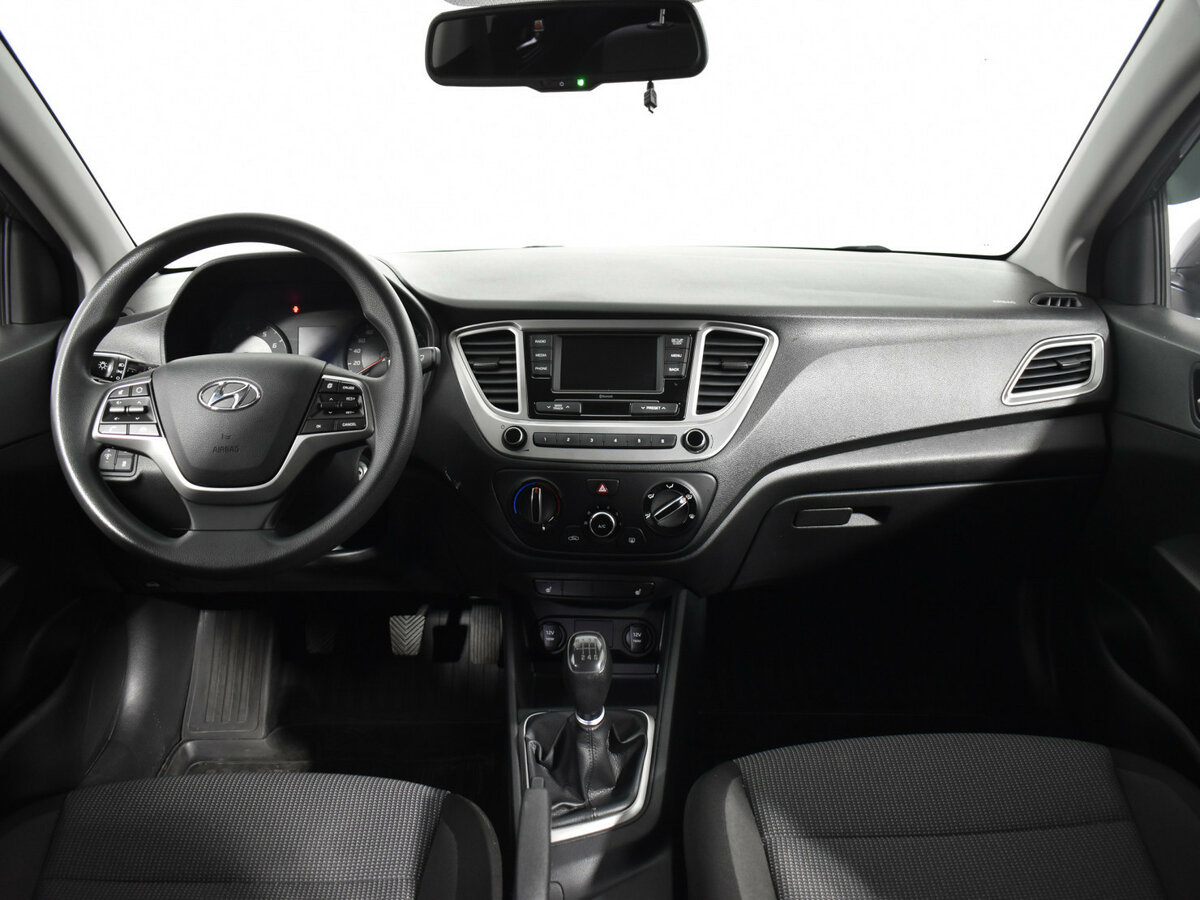 Hyundai Solaris 2021 года с пробегом. Фото: #10