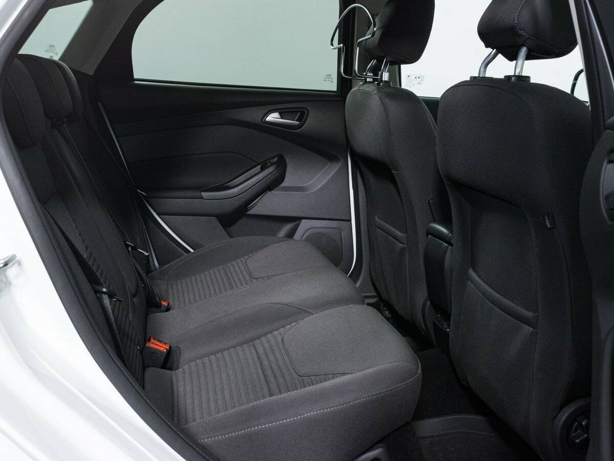 Ford Focus 2015 года с пробегом. Фото: #11