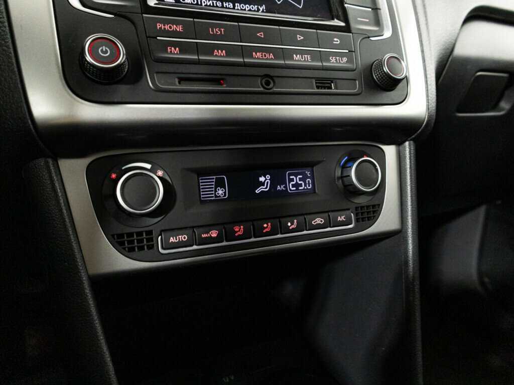 Volkswagen Polo 2017 года с пробегом. Фото: #15