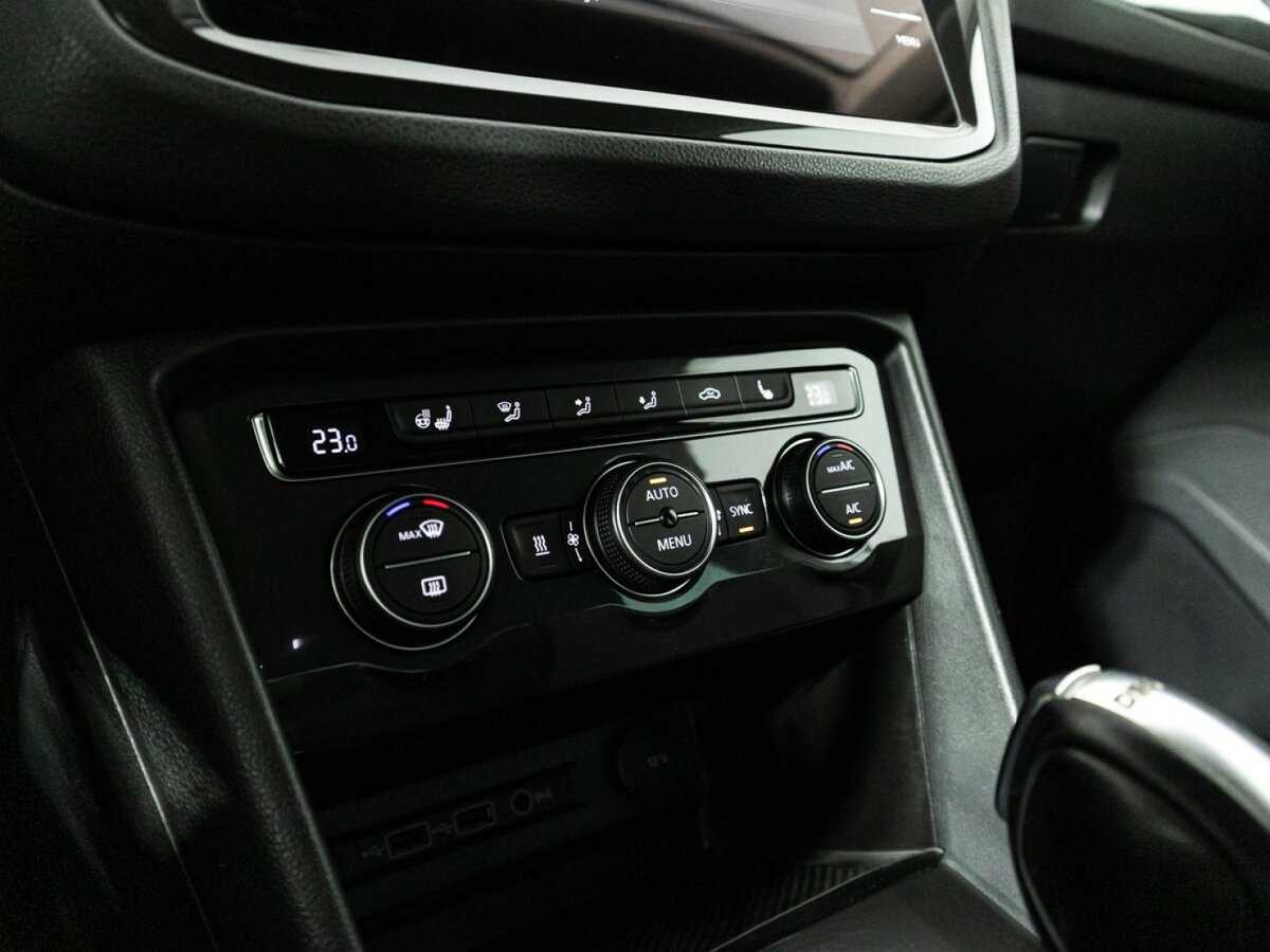 Volkswagen Tiguan 2018 года с пробегом. Фото: #18