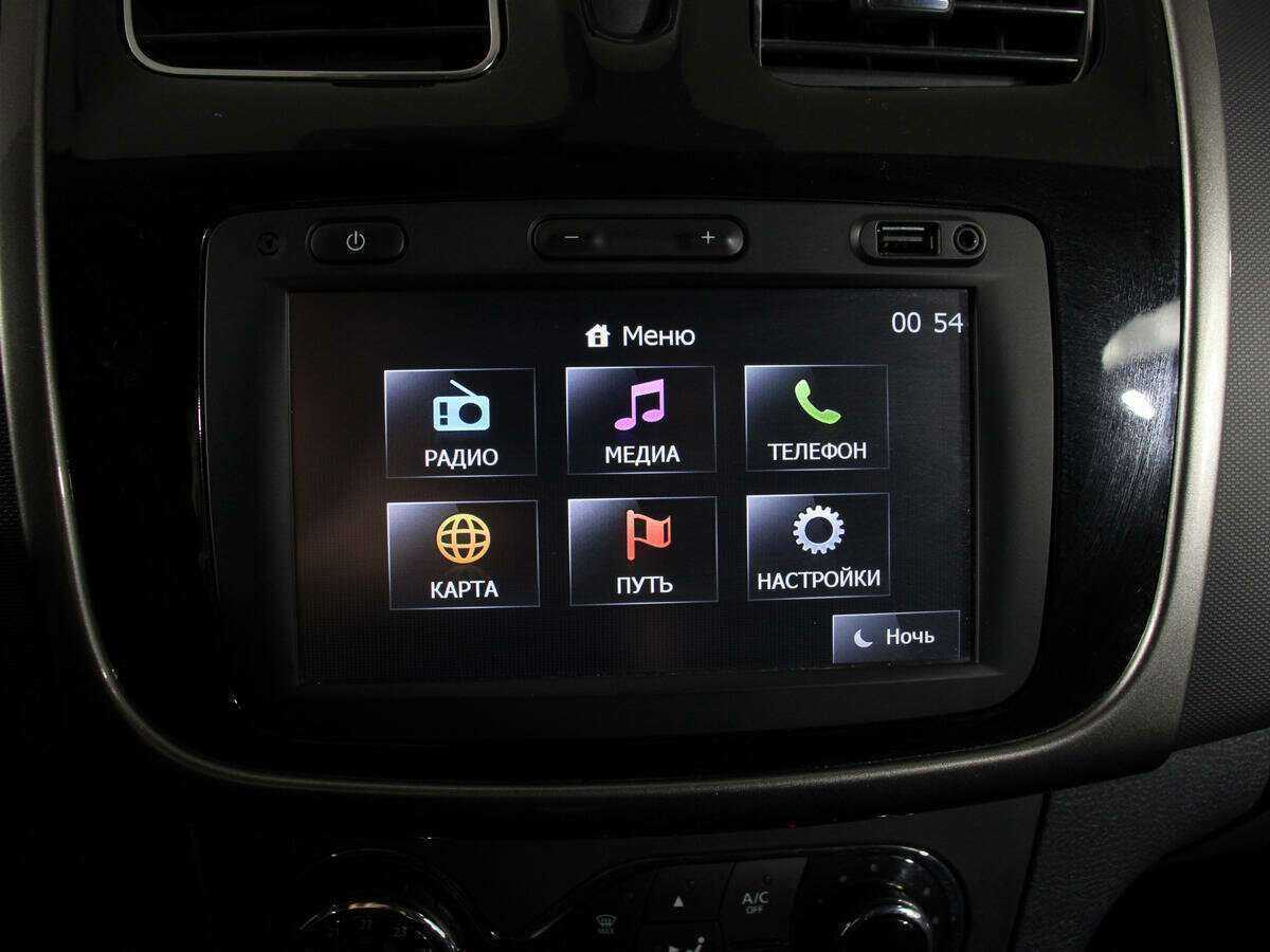 Renault Sandero 2015 года с пробегом. Фото: #16