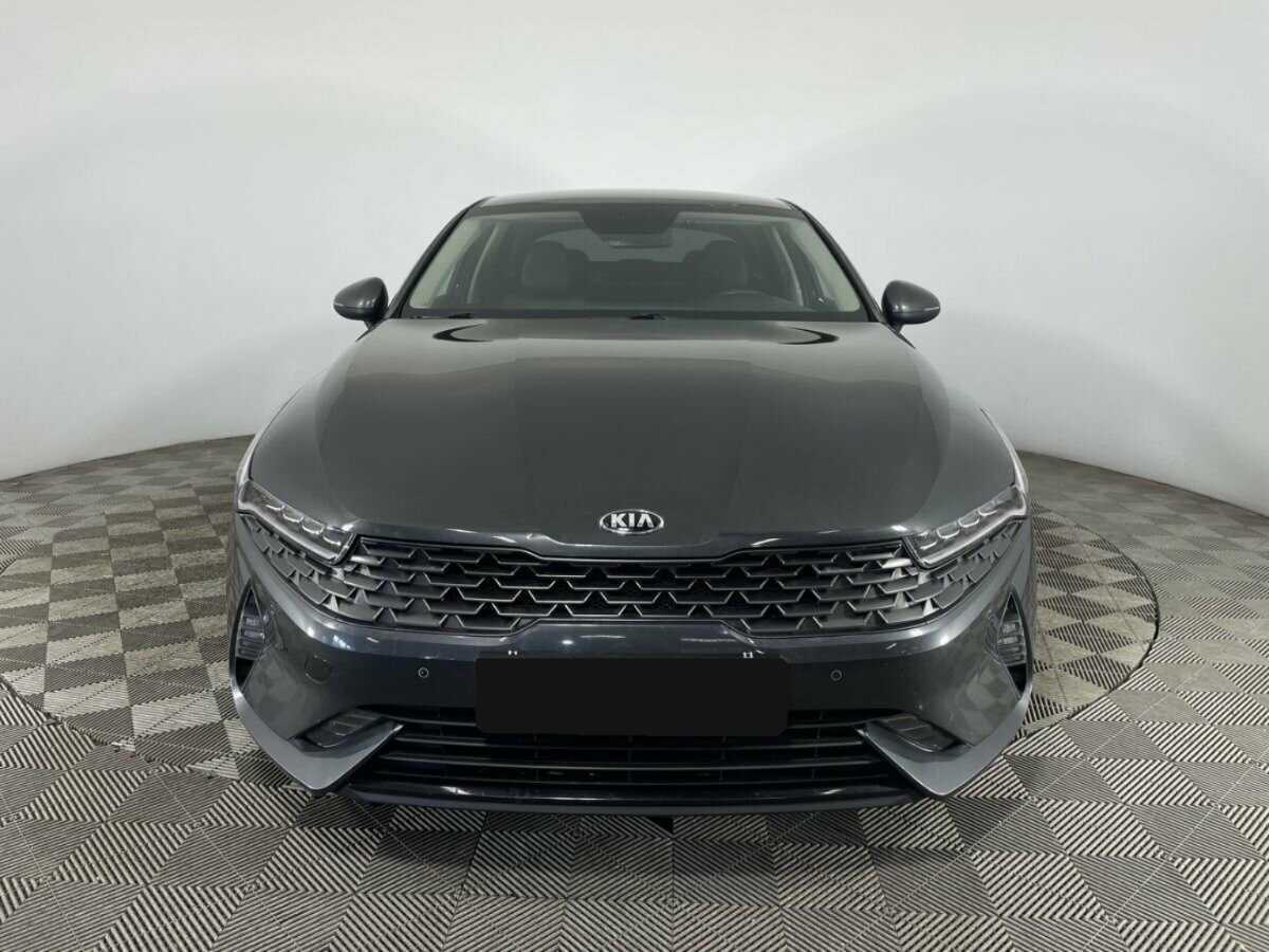 Kia K5 2021 года с пробегом. Фото: #1