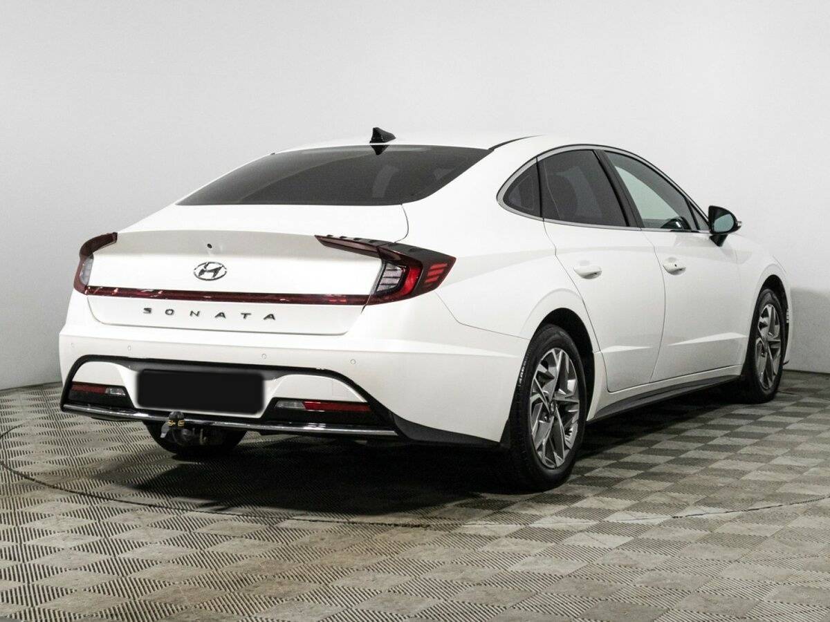 Hyundai Sonata 2021 года с пробегом. Фото: #4