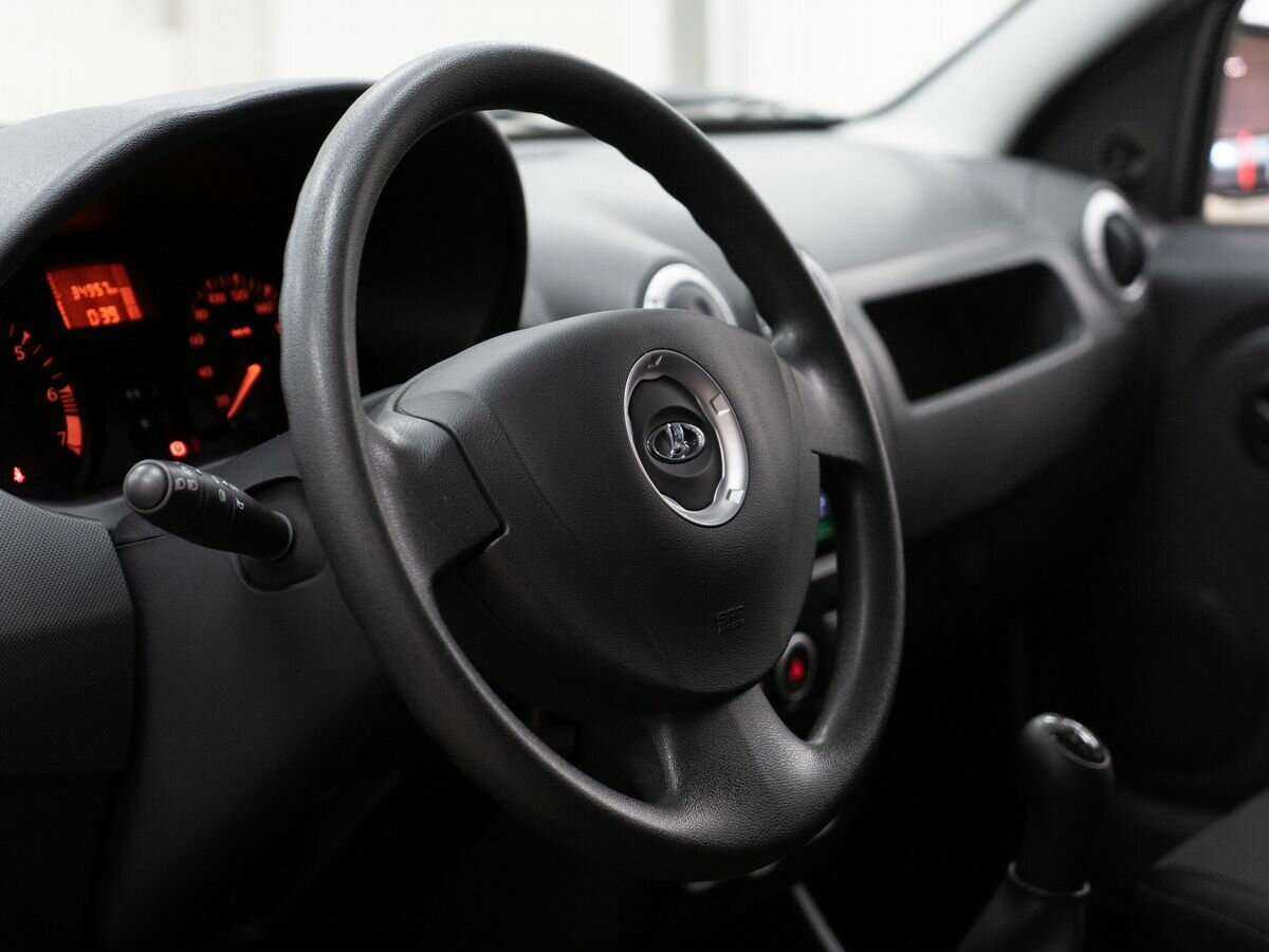 Lada (ВАЗ) Largus 2018 года с пробегом. Фото: #4