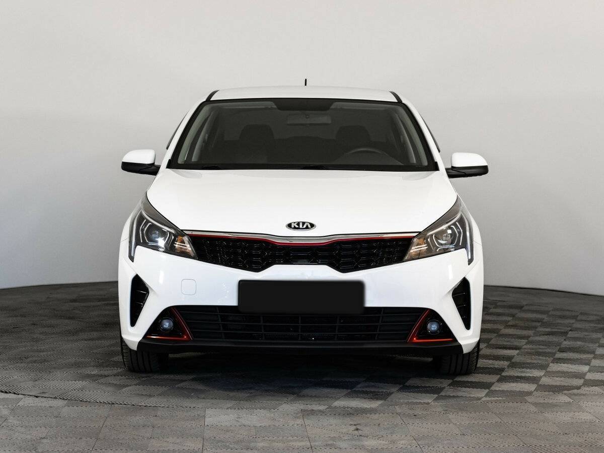 Kia Rio 2021 года с пробегом. Фото: #2