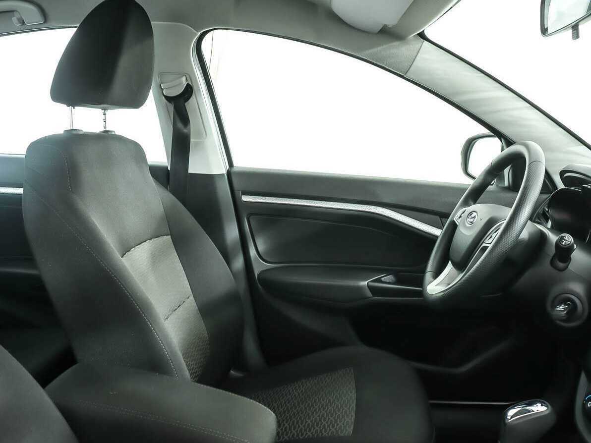 Lada (ВАЗ) Vesta 2022 года с пробегом. Фото: #8