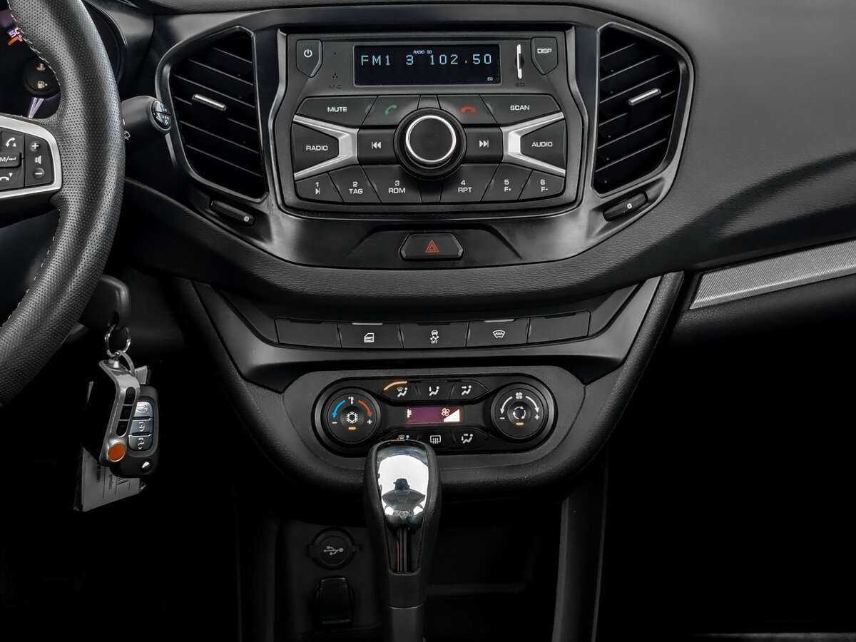 Lada (ВАЗ) Vesta 2021 года с пробегом. Фото: #12