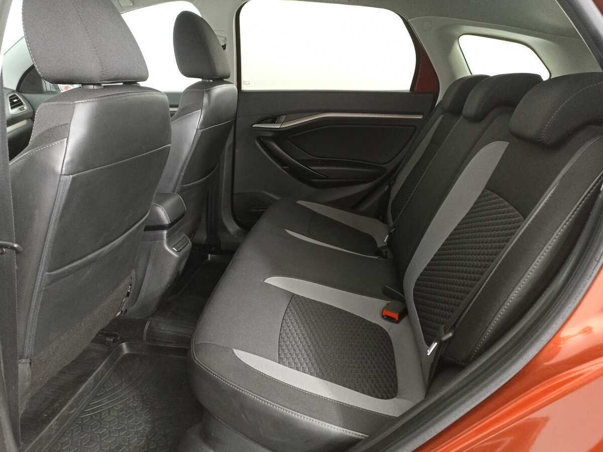 Lada (ВАЗ) Vesta 2019 года с пробегом. Фото: #11