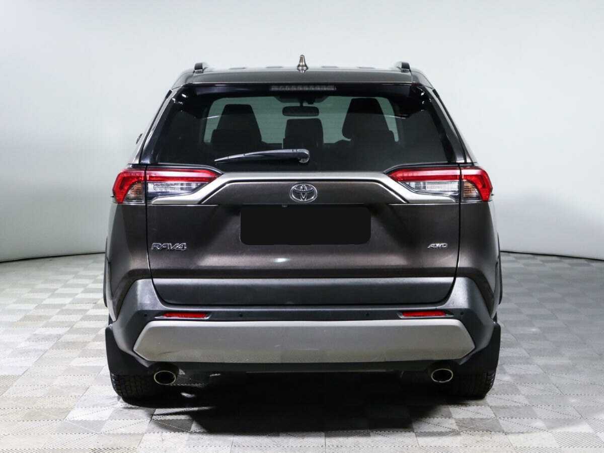 Toyota RAV4 2019 года с пробегом. Фото: #4