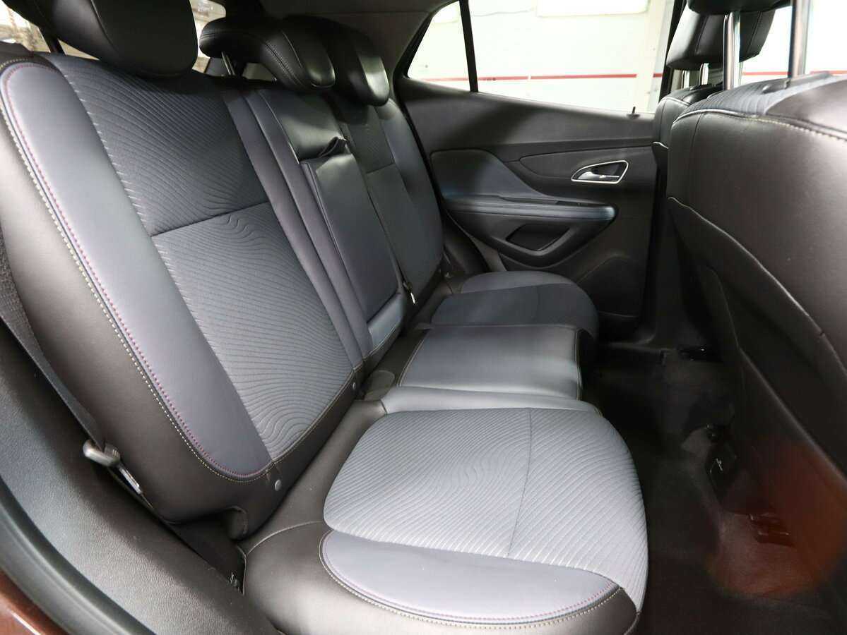 Opel Mokka 2013 года с пробегом. Фото: #12