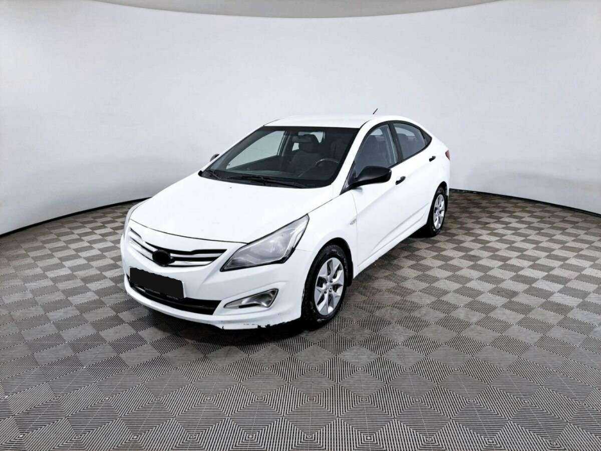 Hyundai Solaris 2014 года с пробегом. Посмотреть фото