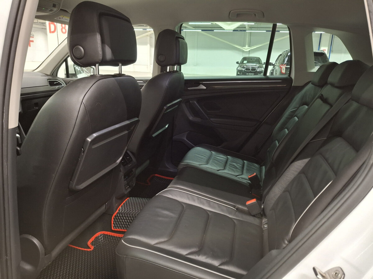 Volkswagen Tiguan 2020 года с пробегом. Фото: #11