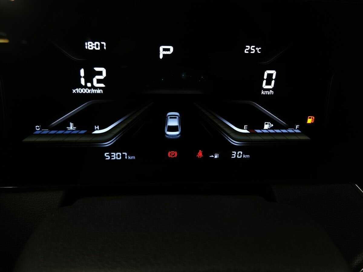 FAW Bestune B70 2023 года с пробегом. Фото: #15