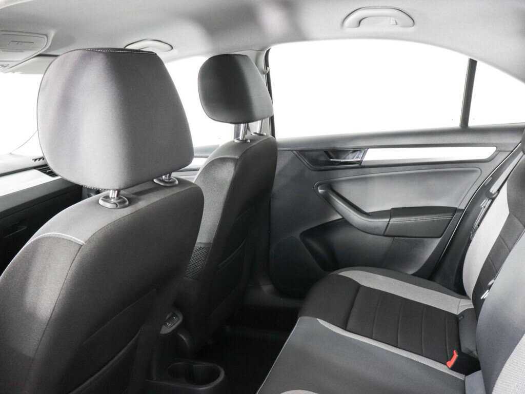 Skoda Rapid 2018 года с пробегом. Фото: #10