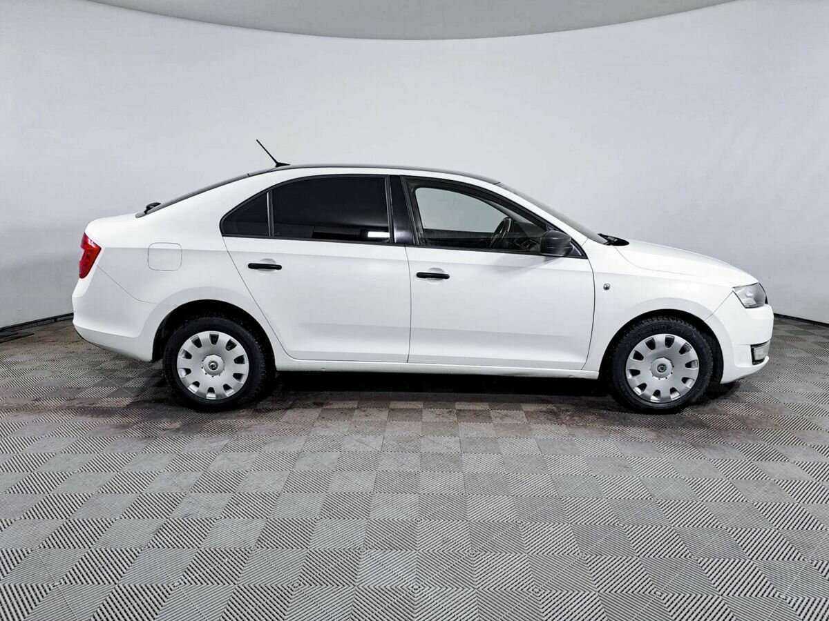 Skoda Rapid 2017 года с пробегом. Фото: #3