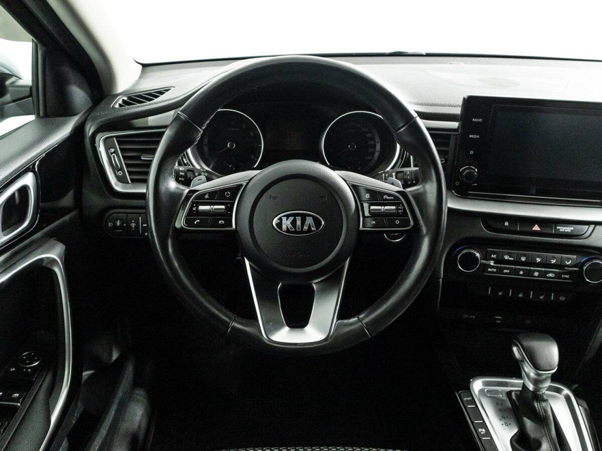 Kia Ceed 2021 года с пробегом. Фото: #21