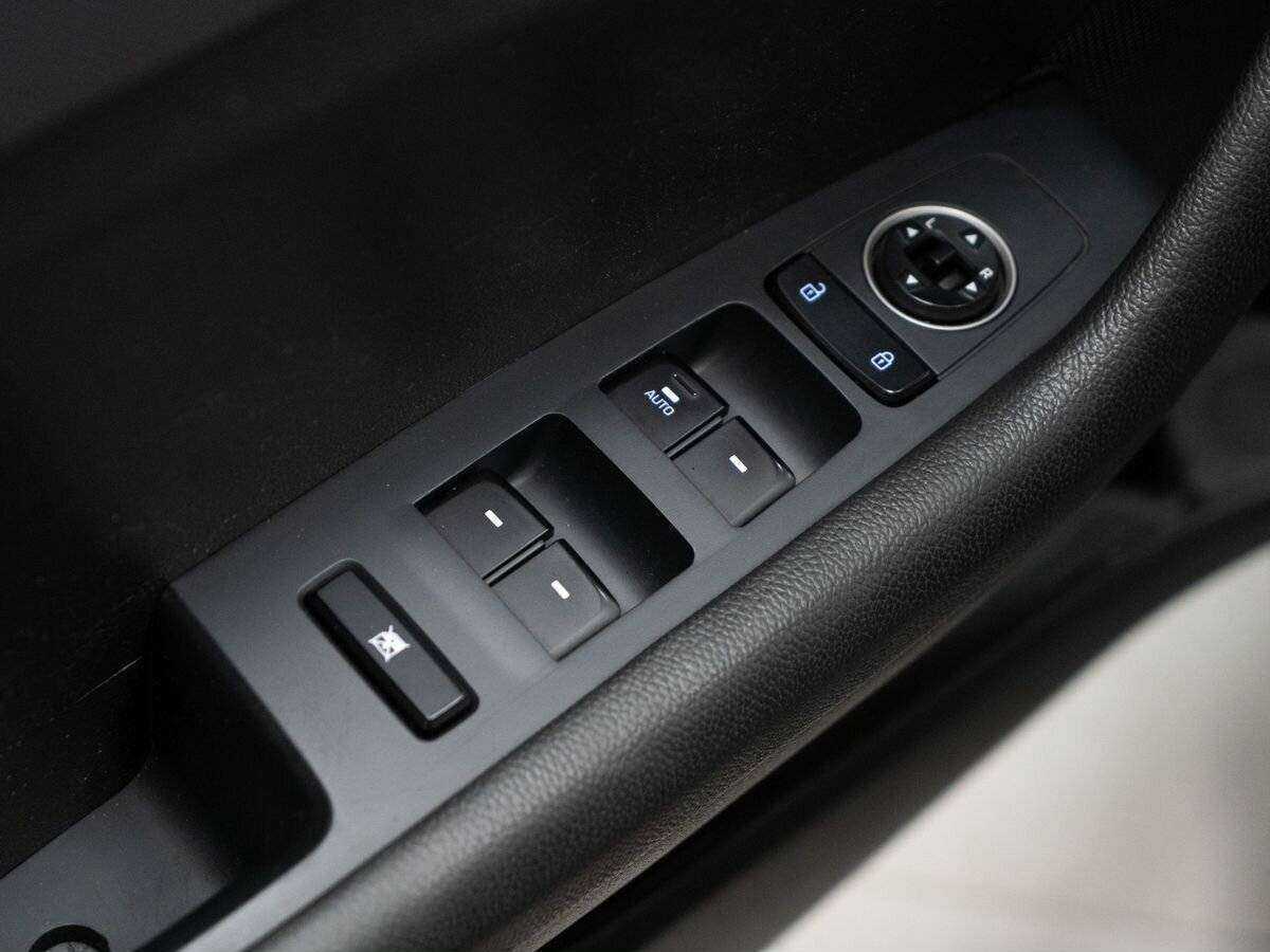 Hyundai Sonata 2018 года с пробегом. Фото: #13