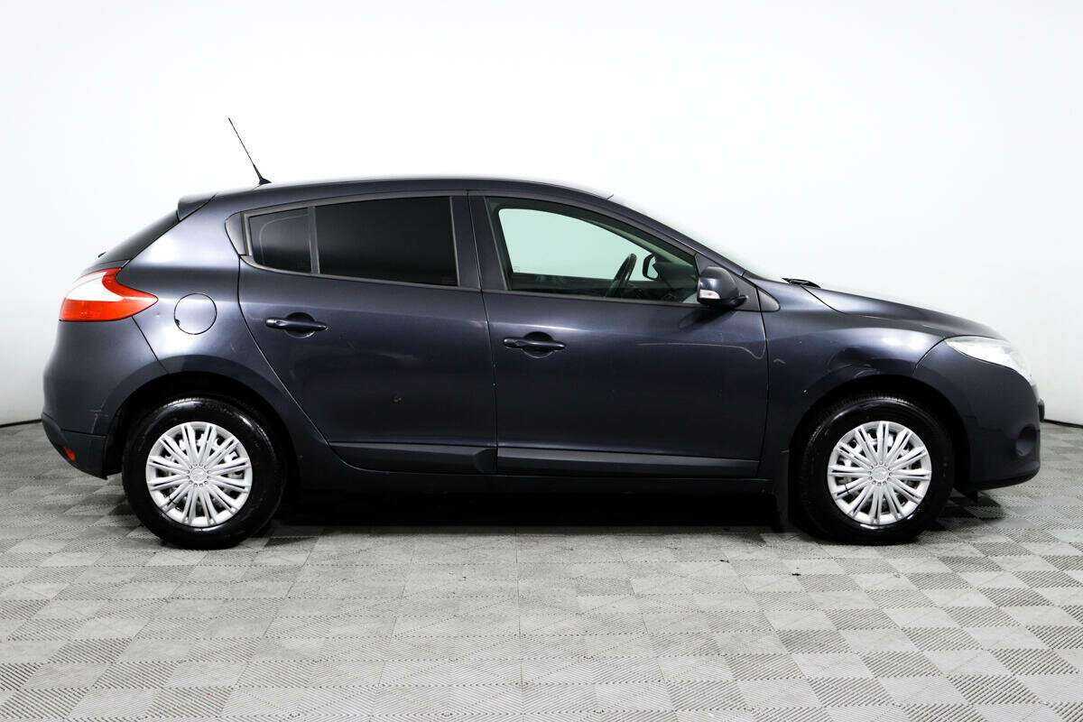 Renault Megane 2012 года с пробегом. Фото: #3