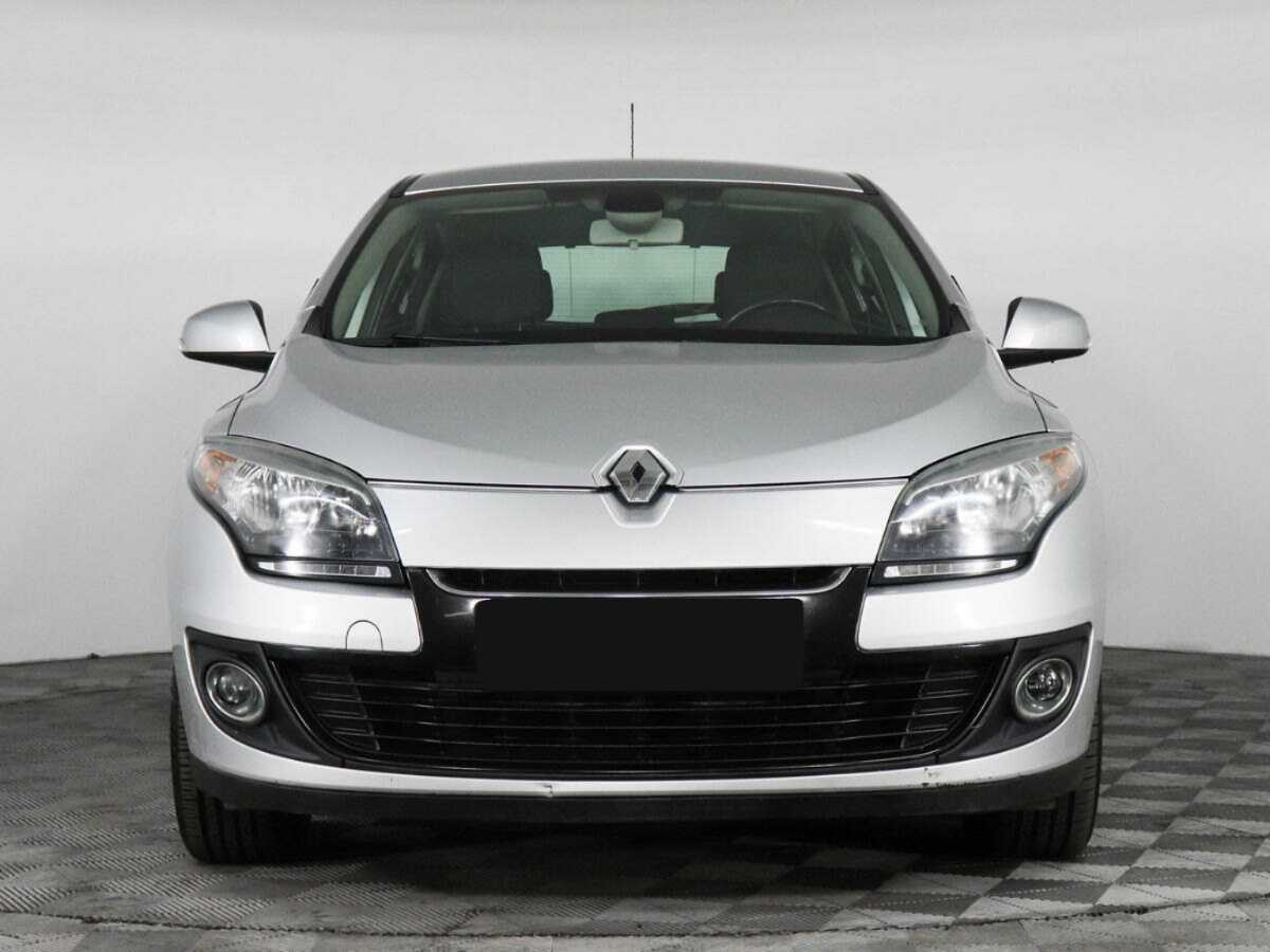 Renault Megane 2012 года с пробегом. Фото: #1