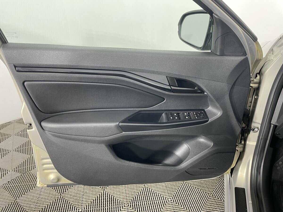 Lada (ВАЗ) Vesta 2018 года с пробегом. Фото: #7