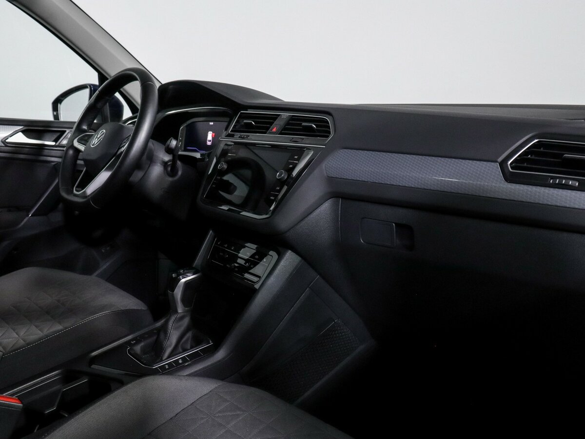 Volkswagen Tiguan 2021 года с пробегом. Фото: #6