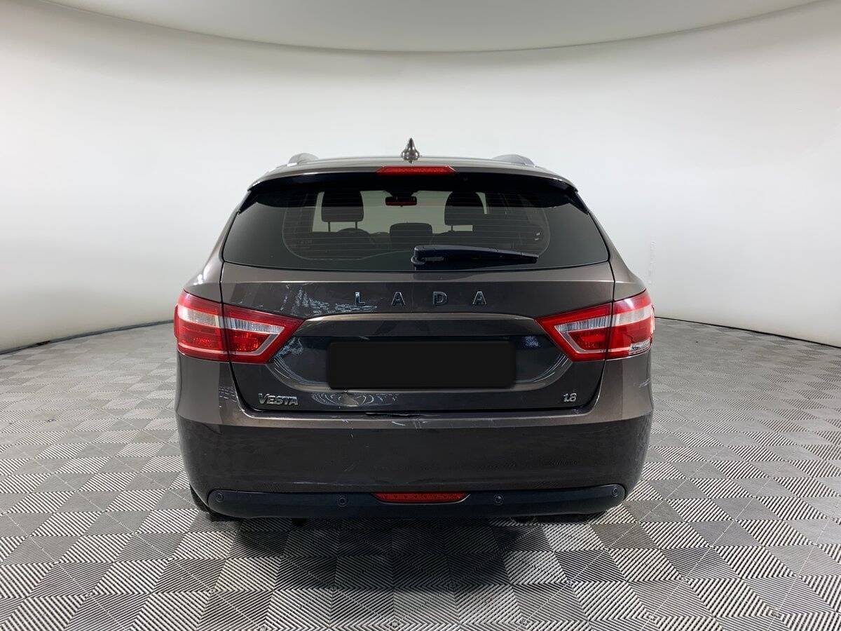 Lada (ВАЗ) Vesta 2018 года с пробегом. Фото: #5