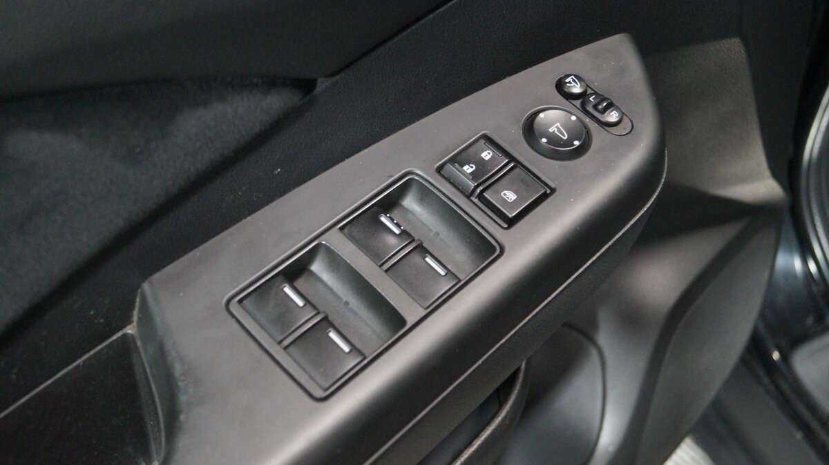 Honda CR-V 2013 года с пробегом. Фото: #12