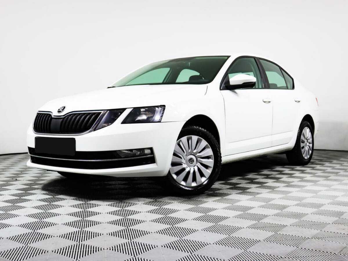 Skoda Octavia 2018 года с пробегом. Посмотреть фото