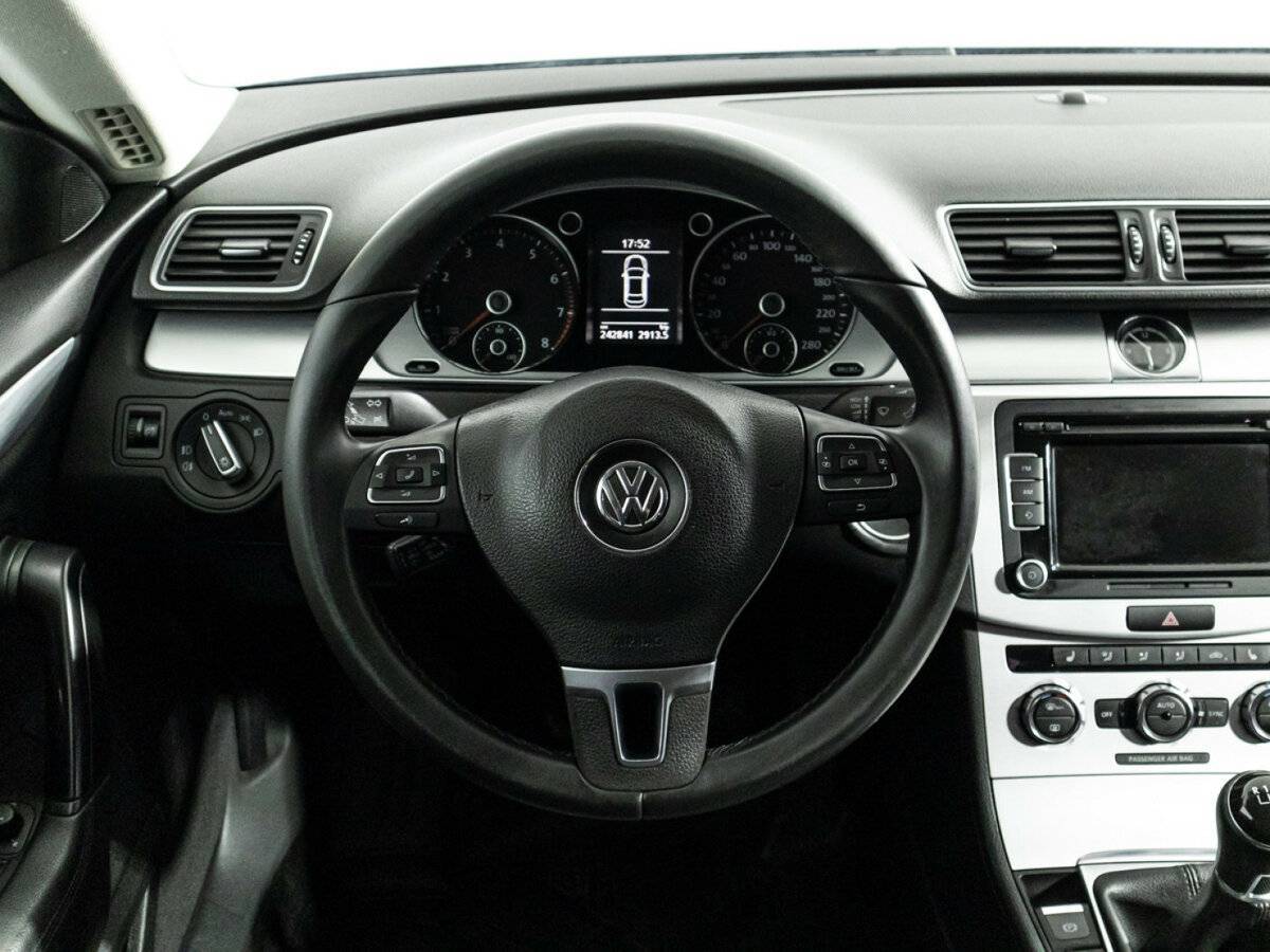 Volkswagen Passat CC 2012 года с пробегом. Фото: #17