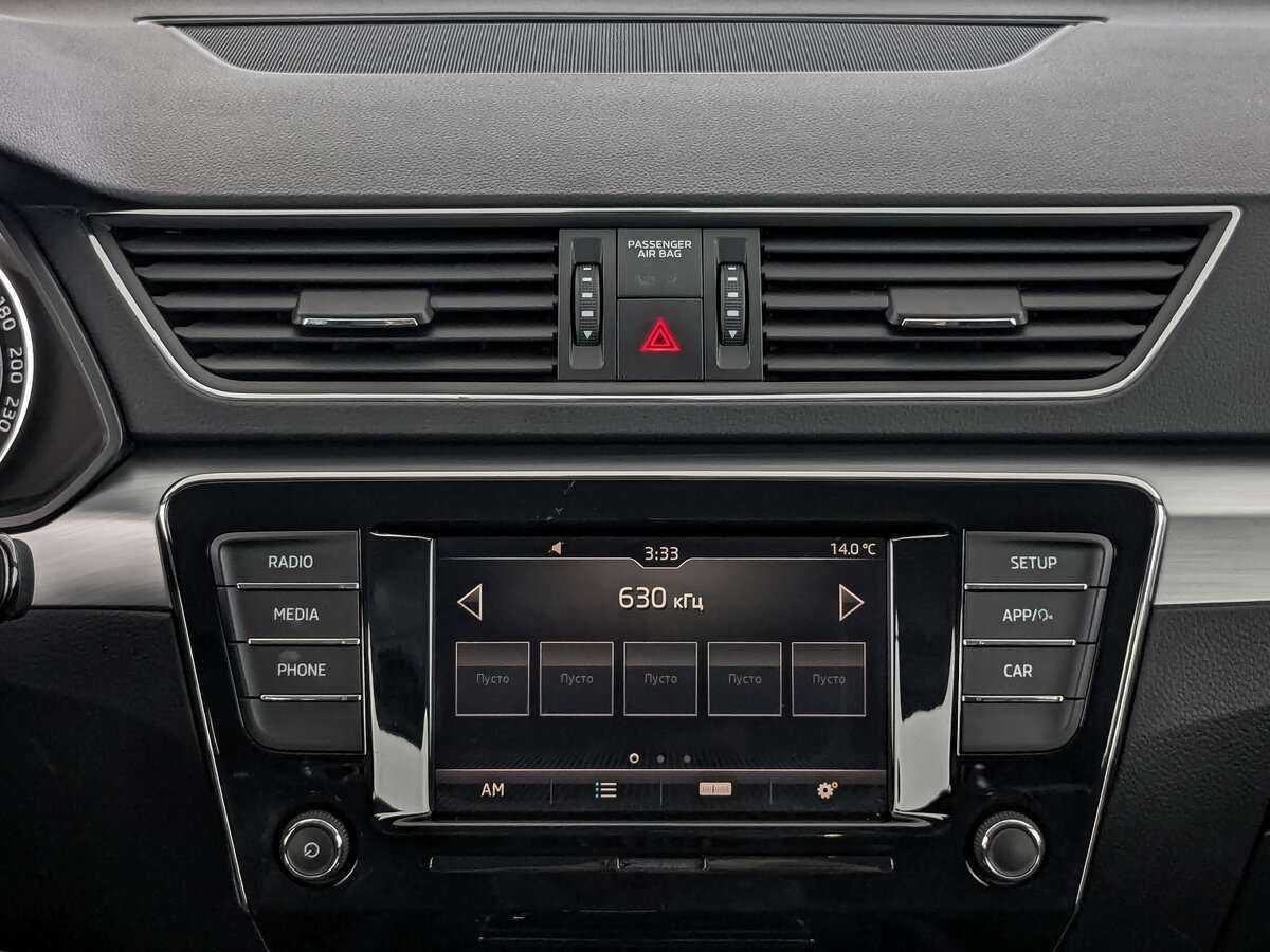 Skoda Superb 2019 года с пробегом. Фото: #12